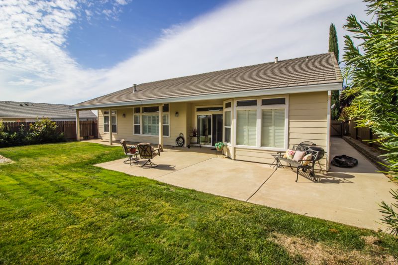 Pool Patio Repair in Des Moines, IA